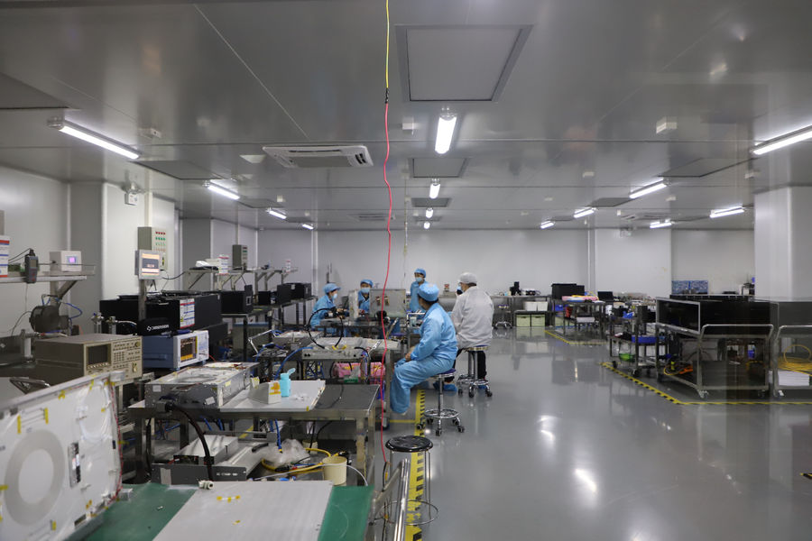 GZ Photonics Technology Co. , Ltd línea de producción del fabricante