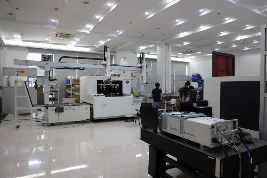 GZ Photonics Technology Co. , Ltd línea de producción del fabricante